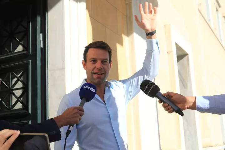 Στ. Κασσελάκης: Δεν θέλω κανείς να παραιτηθεί από βουλευτής - Μάχη χαρακωμάτων στον ΣΥΡΙΖΑ