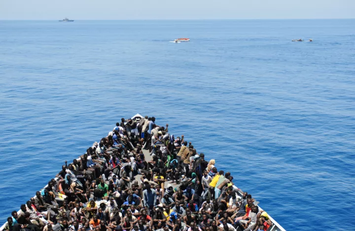 Ιταλία: 5.000 ευρώ θα πρέπει να έχουν οι μετανάστες - αιτούντες ασύλου για να μη βρεθούν σε ΚΥΤ 