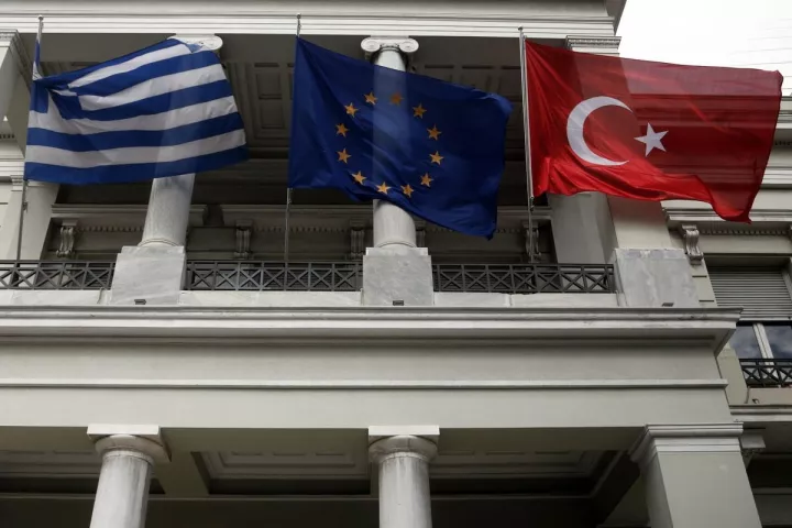 Ελληνοτουρκικά αδιέξοδα και οικονομική κρίση