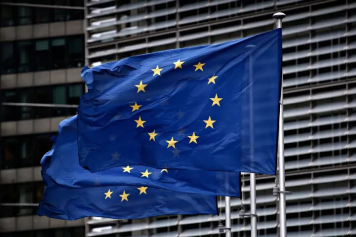 Η ΕΕ αφαιρεί το Μπελίζ από τη «μαύρη λίστα» φορολογικών παραδείσων