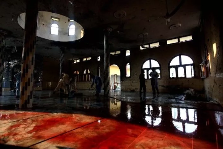 Τουλάχιστον 11 τραυματίες από επίθεση αυτοκτονίας σε τζαμί στο Πακιστάν