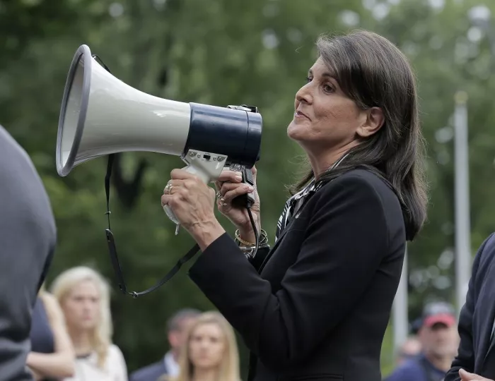 Σε διαδήλωση κατά του Μαδούρο συμμετείχε η αμερικανίδα πρεσβεύτρια στα Ηνωμένα Έθνη
