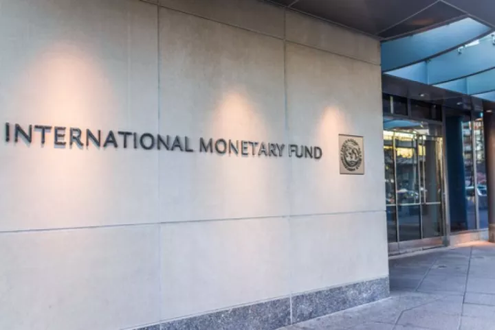 «Μικρό καλάθι από ΔΝΤ» για βιωσιμότητα χρέους και ανάπτυξη