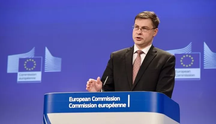 V. Dombrovskis: Στον σωστό δρόμο η Ελλάδα, αλλά χρειάζονται μεταρρυθμίσεις