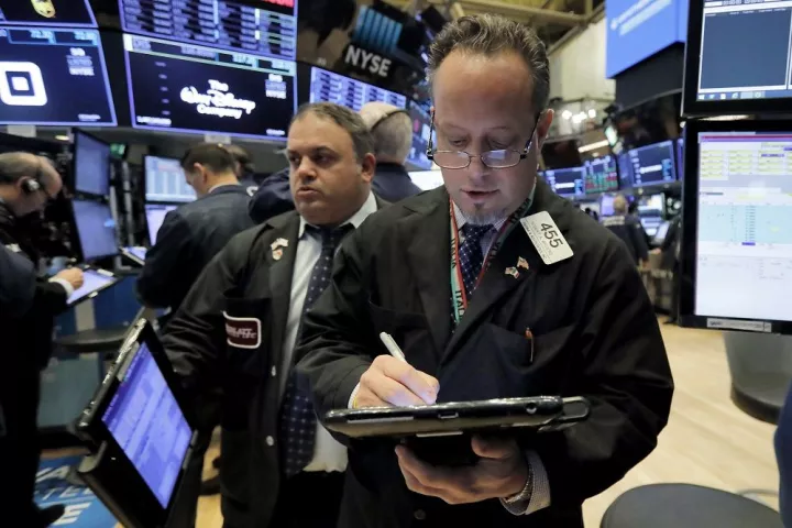 Σημαντικές απώλειες στη Wall Street- Άνω του 3% χάνει ο Nasdaq