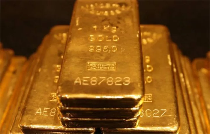 «Καλπάζει» ο χρυσός εν μέσω αβεβαιότητας για την οικονομία