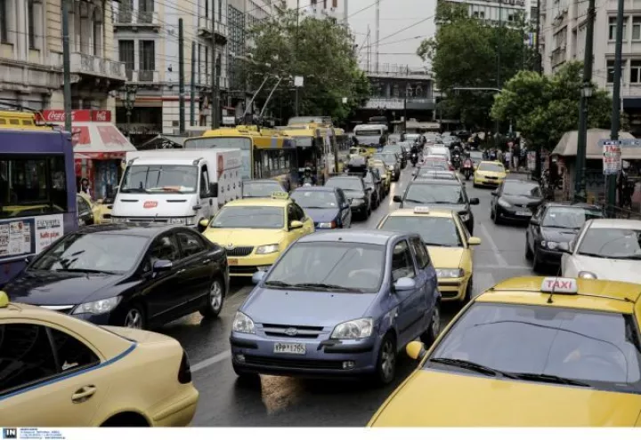 ΕΛΣΤΑΤ: Αυξήθηκε 0,3% η κυκλοφορία οχημάτων τον Ιούλιο