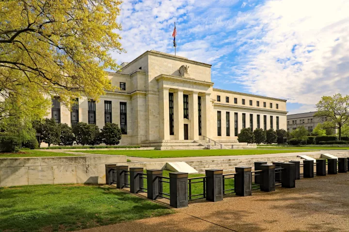Τζέιμς Μπούλαρντ (Fed): O πληθωρισμός θα φτάσει στο 2,5% φέτος