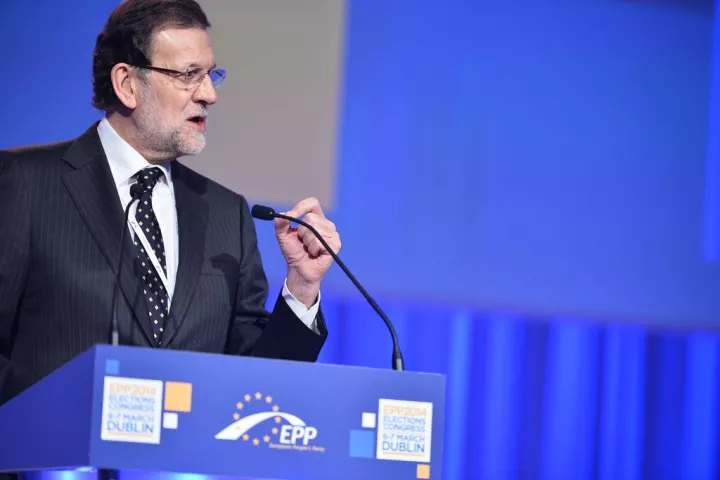 Ισπανία: "Πράσινο φως" στον M. Rajoy για να διαπραγματευτεί με τους Ciudadanos 