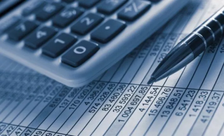ΑΑΔΕ: Παρατείνονται οι προθεσμίες δηλώσεων ΦΠΑ και πληρωμής φόρου