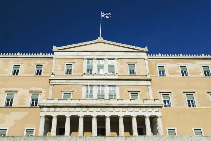 Άντριου Κένινχαμ: Η Ελλάδα χρειάζεται μια σταθερή κυβέρνηση για να αναπτυχθεί
