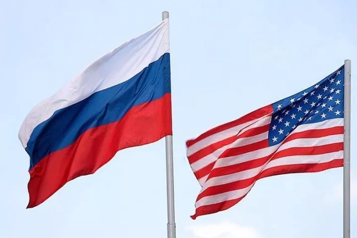 Νέες κυρώσεις των ΗΠΑ και της ΕΕ κατά της Ρωσίας