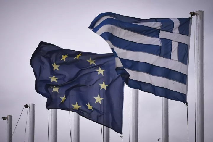 Ευρωπαϊκή Επιτροπή: Βελτιωμένος ο δείκτης οικονομικού κλίματος στην Ελλάδα τον Οκτώβριο