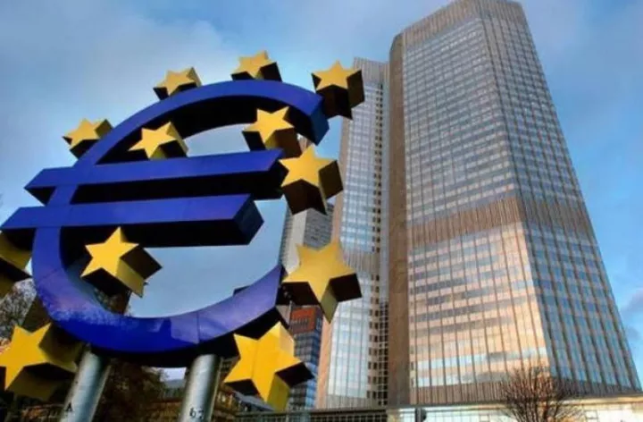 EKT: Στα 576 εκατ. ευρώ τα εποπτικά τέλη για το 2019