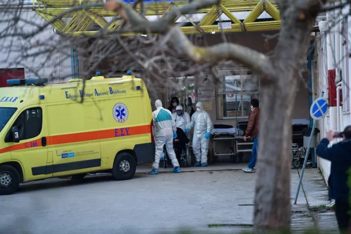 Κορονοϊός: Τρεις νεκροί σήμερα στην Ελλάδα - Στους 76 το σύνολο