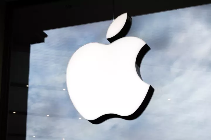 Apple: Κέρδη «μαμούθ» - Στα 10,04 δισ. δολάρια το γ&#039; τρίμηνο