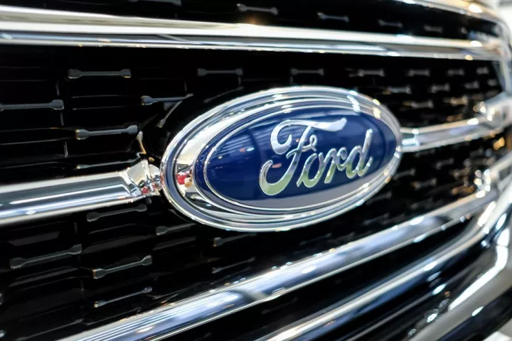 Ford: Γενναίες περικοπές θέσεων εργασίας στην Ευρώπη