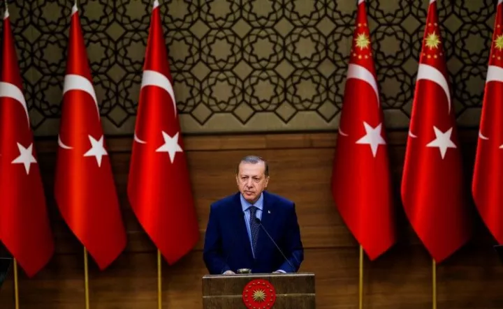 Ο Erdogan αμφισβητεί τη Συνθήκη της Λωζάνης και θέτει ρητά θέμα συνόρων