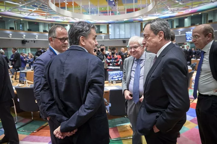 Στο Eurogroup κρίνεται η αξιοπιστία της Ελλάδας