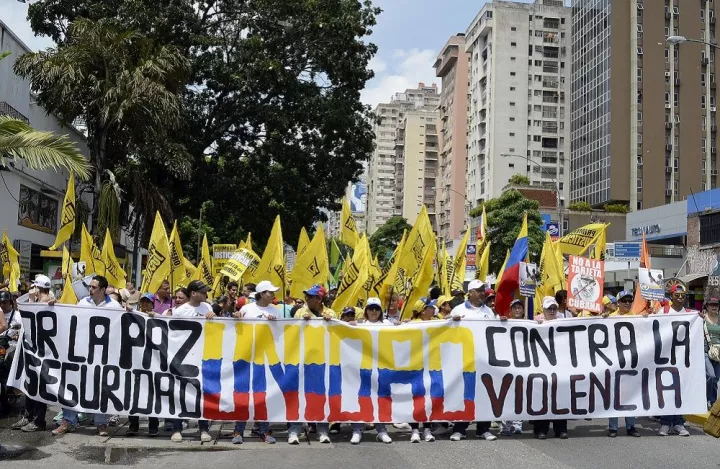Πορεία χωρίς επιστροφή; Η Βενεζουέλα στους δρόμους