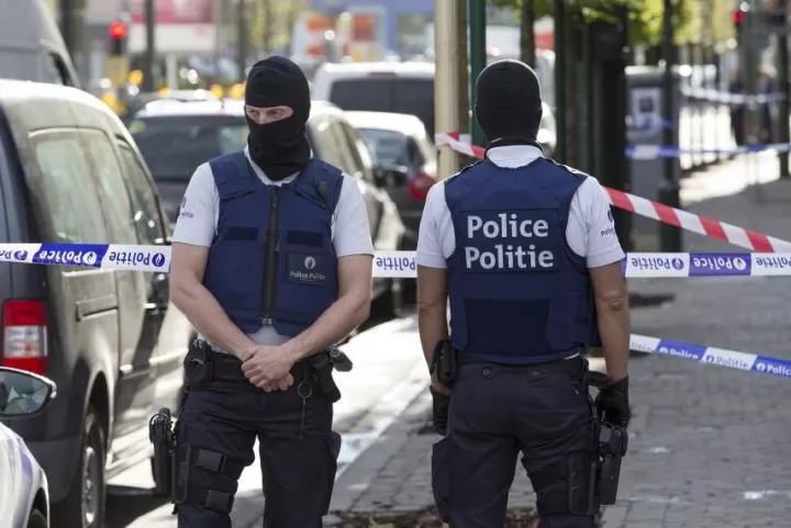 Επίθεση με μαχαίρι σε αστυνομικό τμήμα στις Βρυξέλλες