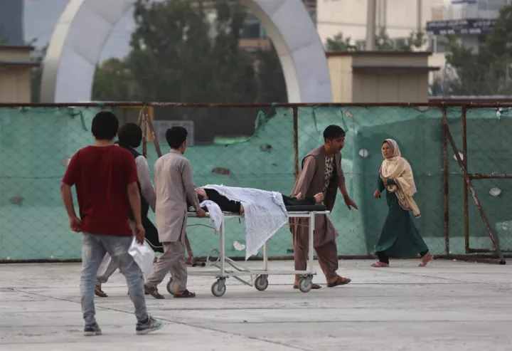 Αφγανιστάν: Τουλάχιστον 11 νεκροί σε λεωφορείο που χτυπήθηκε από βόμβα