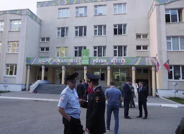 Ο δράστης της επίθεσης σε σχολείο της Ρωσίας θα εξετασθεί από ειδικούς