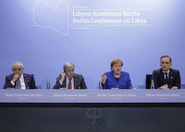 Συμφωνία για Λιβύη: Κατάπαυση του πυρός και τήρηση του εμπάργκο όπλων