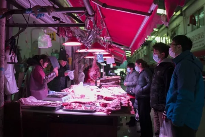Κίνα: Διάθεση 11.673 τόνων κατεψυγμένου χοιρινού για την ομαλή τροφοδοσία της αγοράς