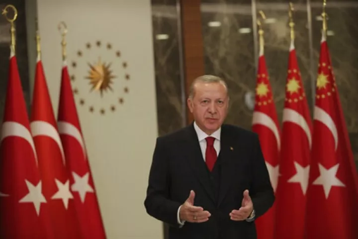 O Ερντογάν εκμεταλλεύεται την πανδημία για προσωπικές του φιλοδοξίες