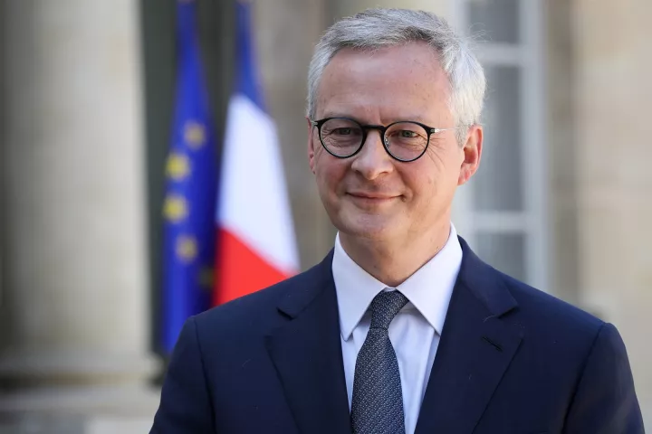 Γαλλία: Συρρίκνωση της οικονομίας κατά 11% το 2020 