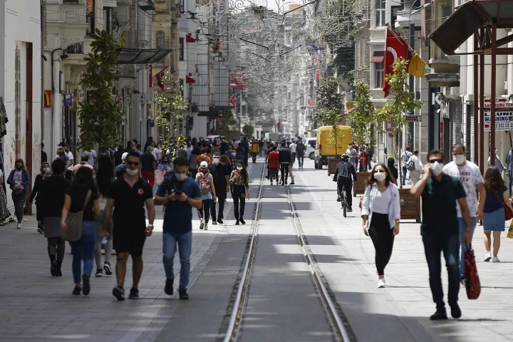 Τουρκία: Χαλαρώνουν τα μέτρα καραντίνας για τους ταξιδιώτες από εξωτερικό