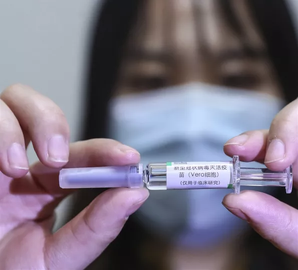 Κίνα: Σε υλοποίηση η τρίτη φάση κλινικών δοκιμών πέντε εμβολίων σε διάφορες χώρες