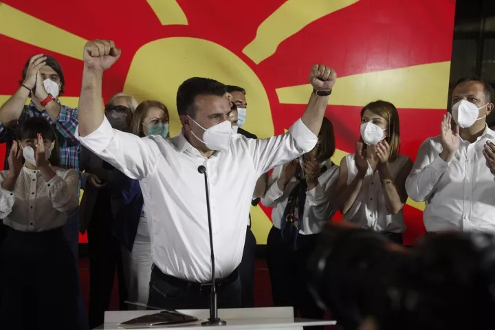 Βόρεια Μακεδονία: Οριακή νίκη Ζάεφ στις εκλογές