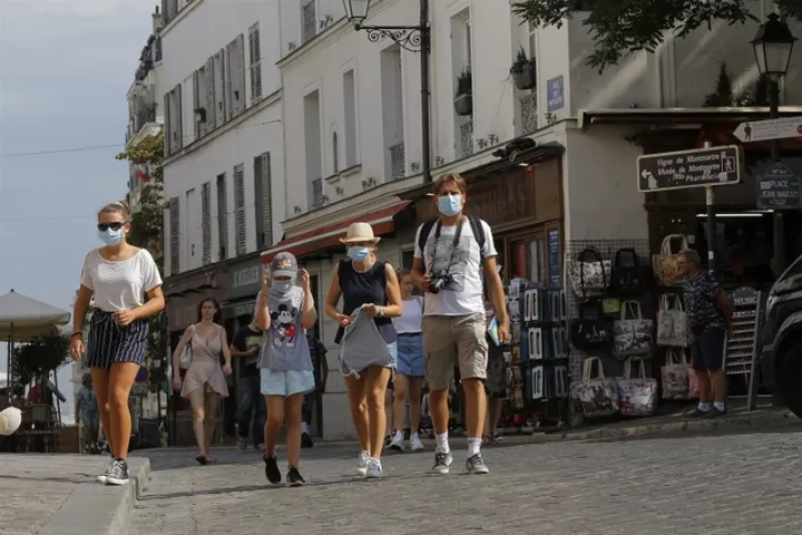 Ανησυχία στη Γαλλία: «Κόκκινη» ζώνη το Παρίσι λόγω κορονοϊού
