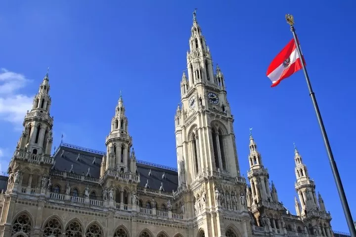 Μήνυση κατά της Αυστριακής Δημοκρατίας κατέθεσε το συγκυβερνών Κόμμα των Ελευθέρων 