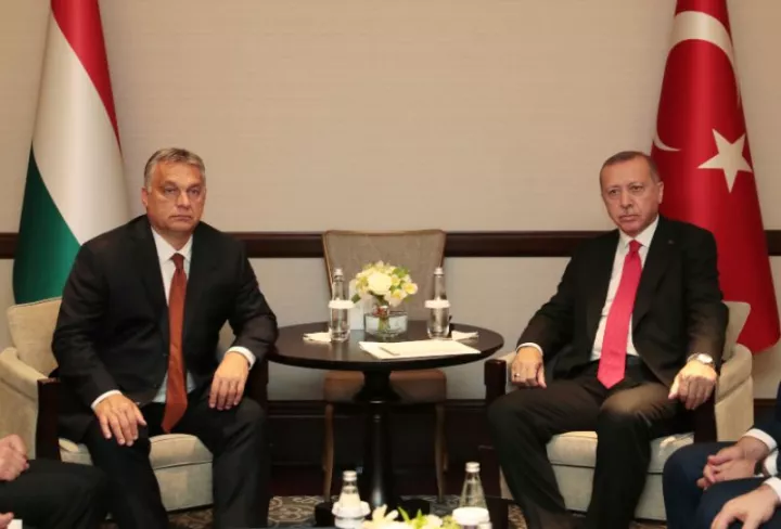 Η Ουγγαρία στηρίζει την τουρκική επέμβαση στη Συρία