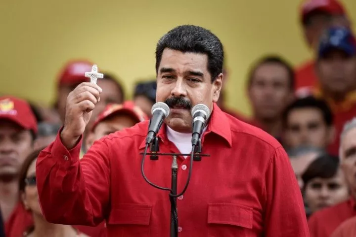 Maduro: Ούτε με σφαίρες, ούτε με ψήφους δεν θα πάρουν ξανά την Προεδρία