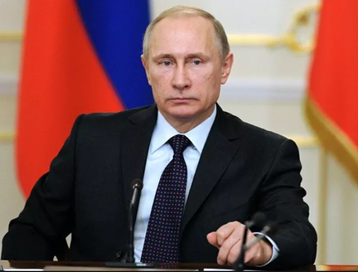 V. Putin: Eίναι αδύνατο να ανεχόμαστε επ΄ αόριστον την αυθάδεια των ΗΠΑ σε βάρος μας