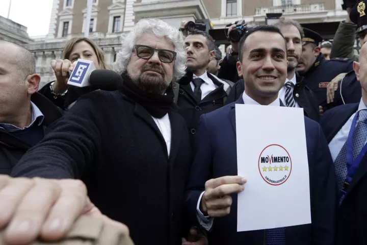 Ιταλία: «Δεν συμμαχούμε με κανέναν» δηλώνει ο ιδρυτής των «Πέντε Αστέρων» Beppe Grillo