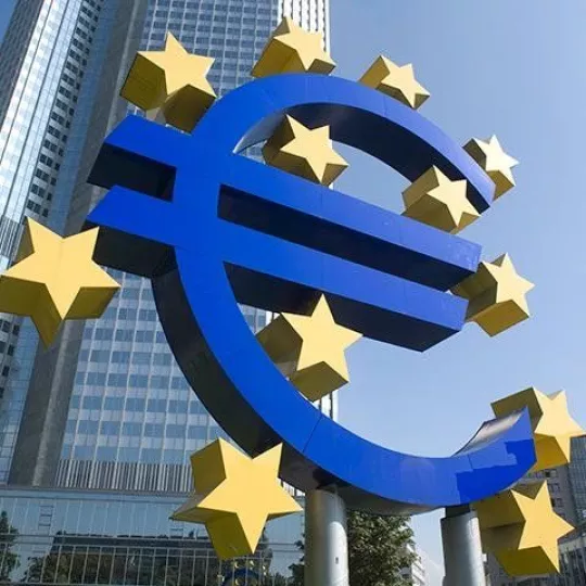 ΕΚΤ: Πώς θα μειωθεί το κρατικό χρέος της Ευρωζώνης