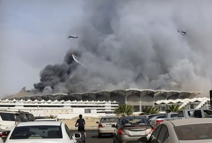 Σ. Αραβία: Πυρκαγιά σε σιδηροδρομικό σταθμό - 5 τραυματίες