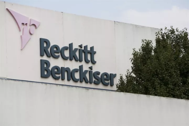 Reckitt Benckiser: Απαγορεύεται η χορήγηση απολυμαντικών σε ανθρώπους
