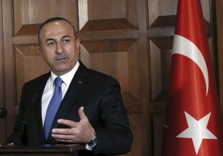 Μ. Τσαβούσογλου: Η συμφωνία παραβιάζει την υφαλοκρηπίδα της Τουρκίας 