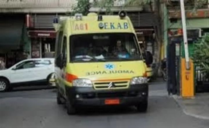 Ένας νεκρός και εννέα τραυματίες σε τροχαίο στη Νεμέα