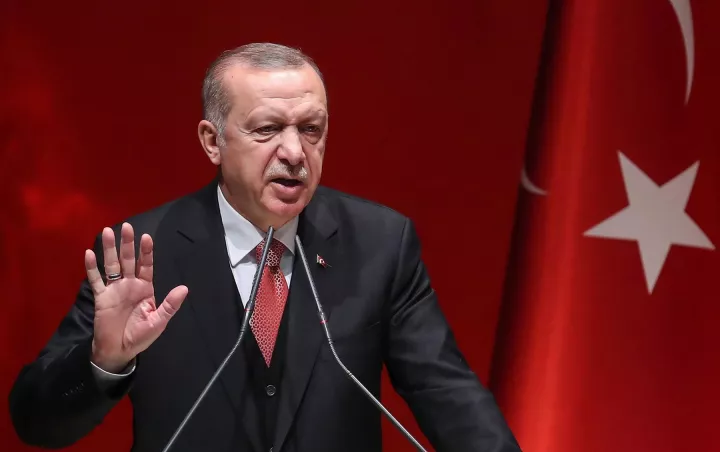 Ερντογάν κατά Ευρώπης: Απέναντι στις αμαρτίες σας υψώνεται η φωνή του μουσουλμανικού κόσμου