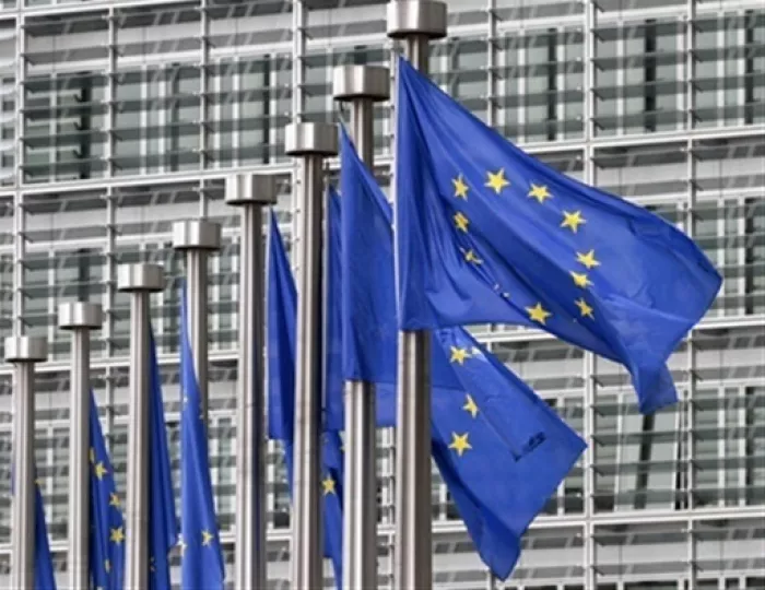 Η Κομισιόν ζητά παράταση της απαγόρευσης εισόδου στην Ευρώπη για άλλον έναν μήνα