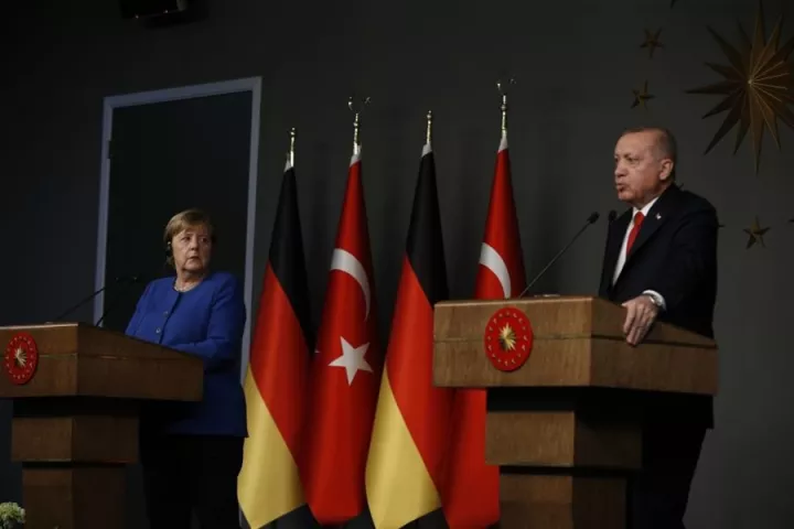 Με σκοπιμότητα το ευρωπαϊκό φλερτ Ερντογάν - Ο ρόλος της Γερμανίας