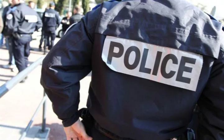 Υπό κράτηση ακόμα 5 ύποπτοι για την επίθεση έξω από τα παλιά γραφεία του Charlie Hebdo