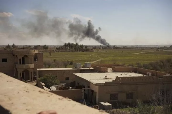 Συρία: Επτά νεκροί από έκρηξη παγιδευμένου φορτηγού στην πόλη Αζάζ
